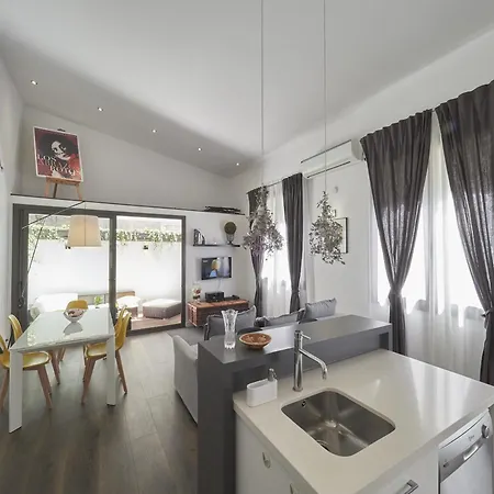 Loft Miro Apartment